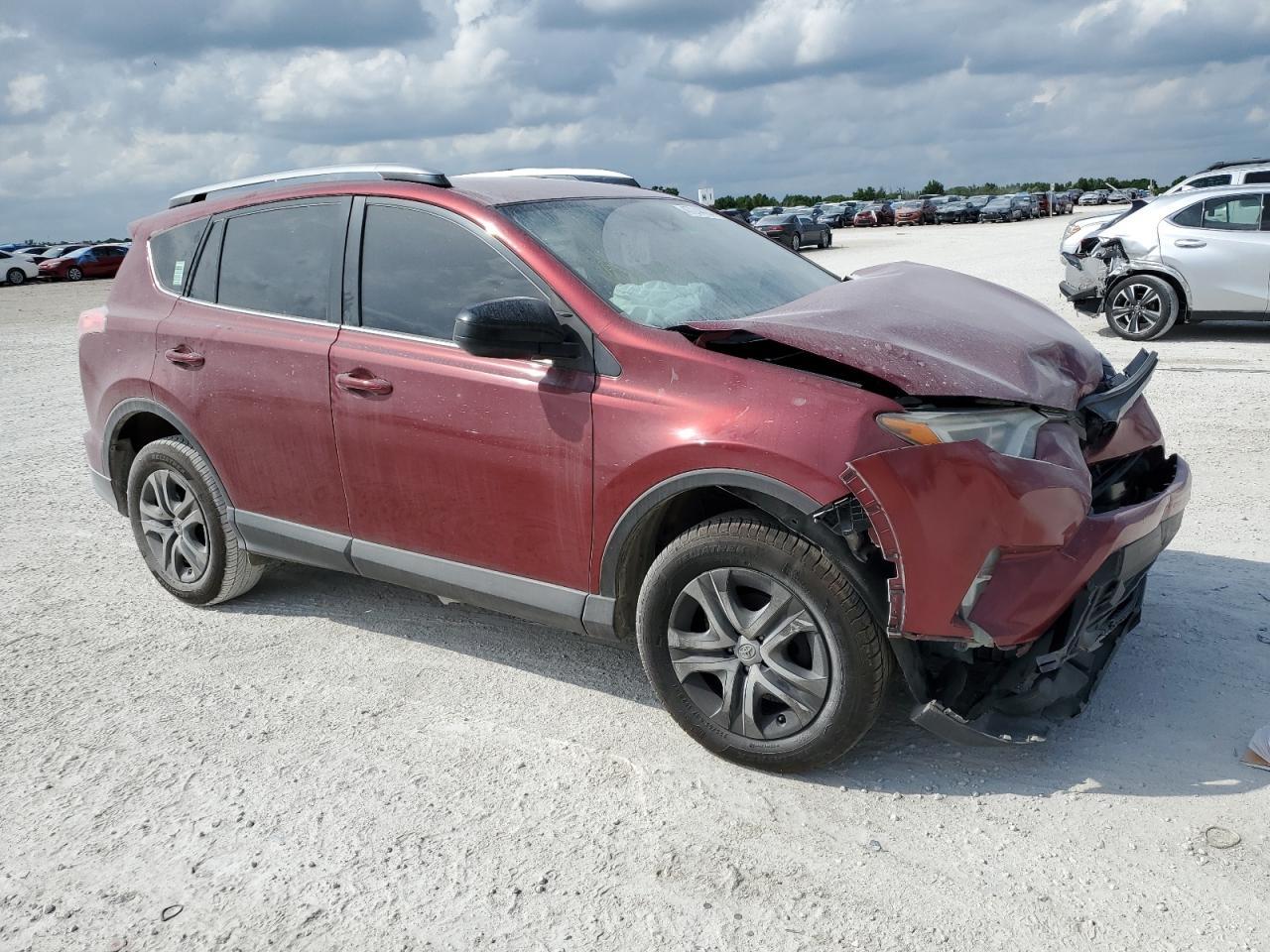 2018 TOYOTA RAV4 LE - Image 4