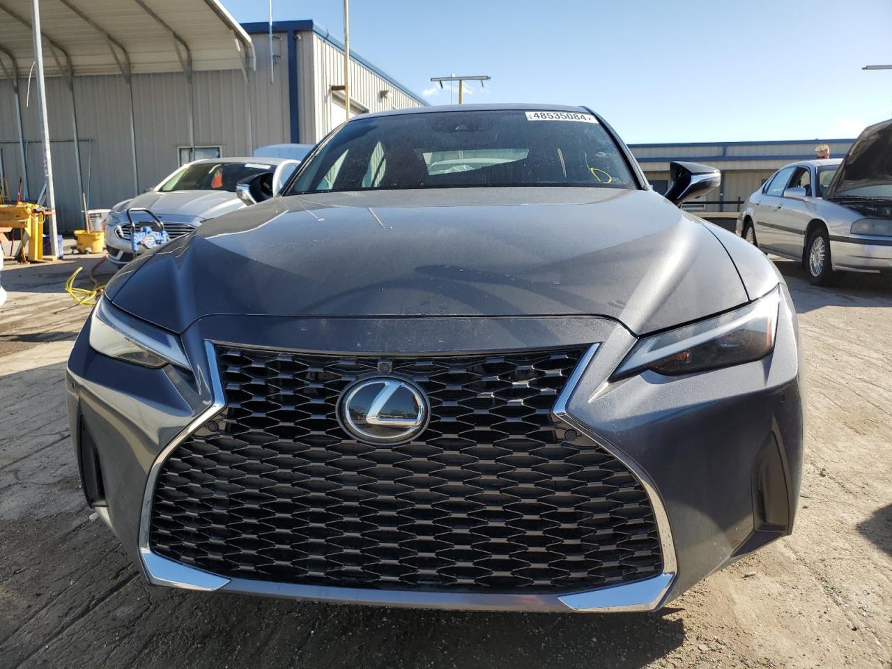 2022 LEXUS IS 300 - Image 5