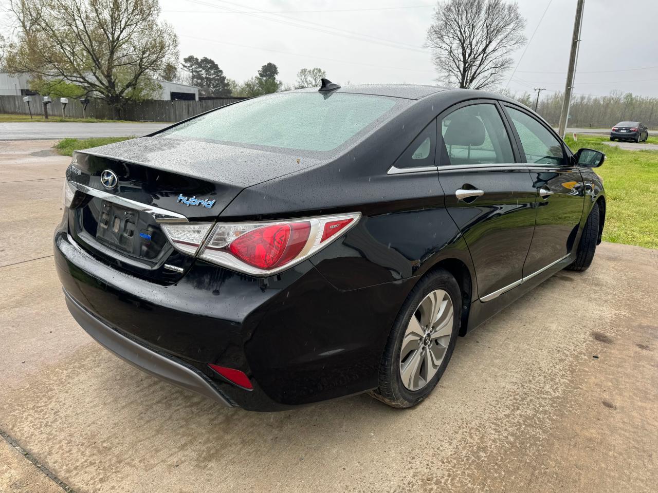 2013 HYUNDAI SONATA HYB - Image 4