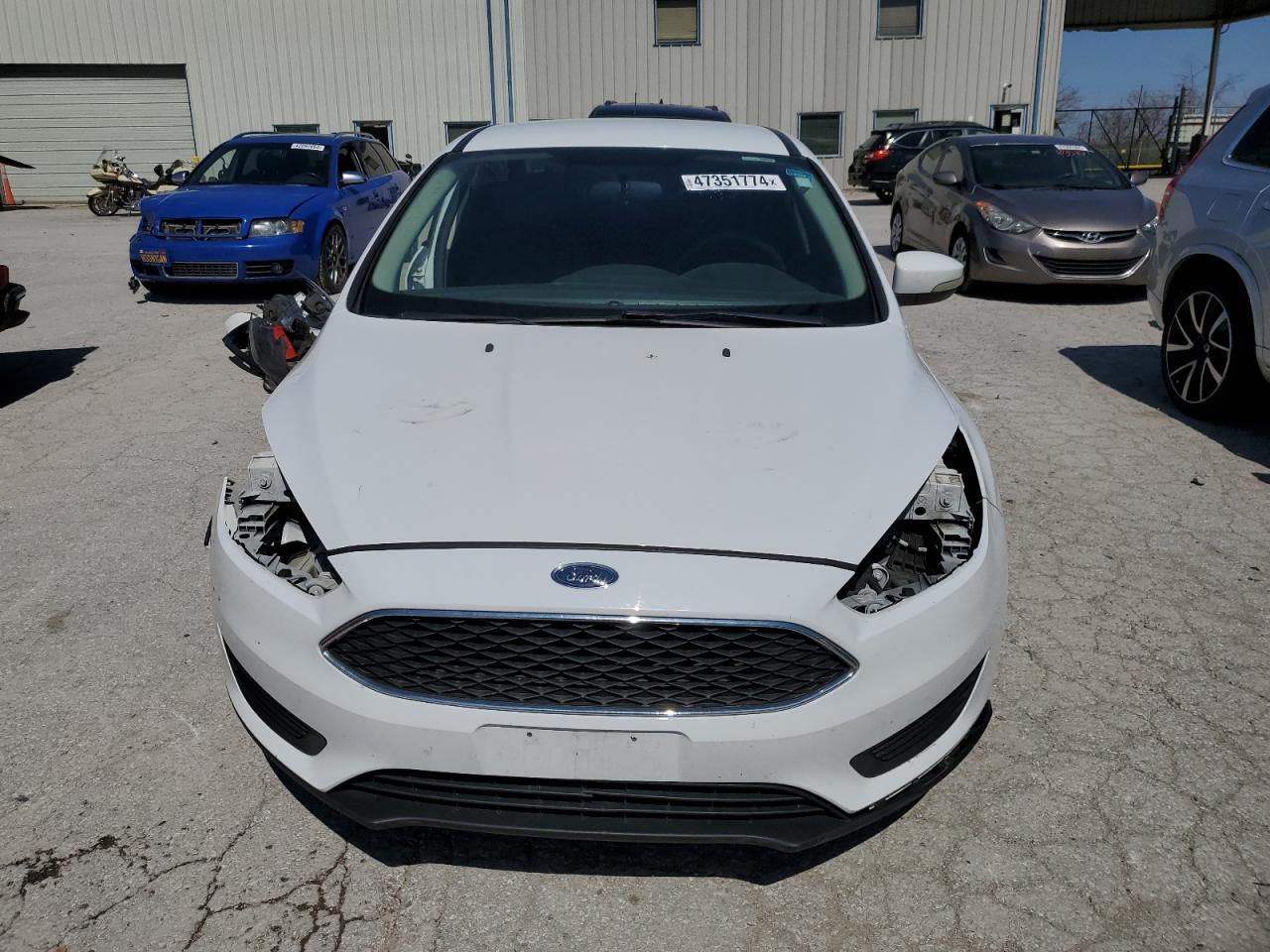 2016 FORD FOCUS SE - Image 5