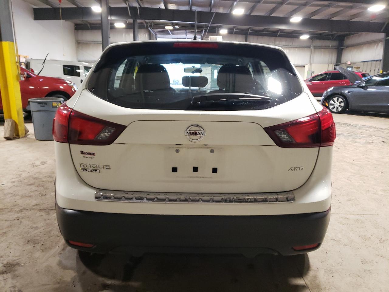 2017 NISSAN ROGUE SPOR - Фото 6