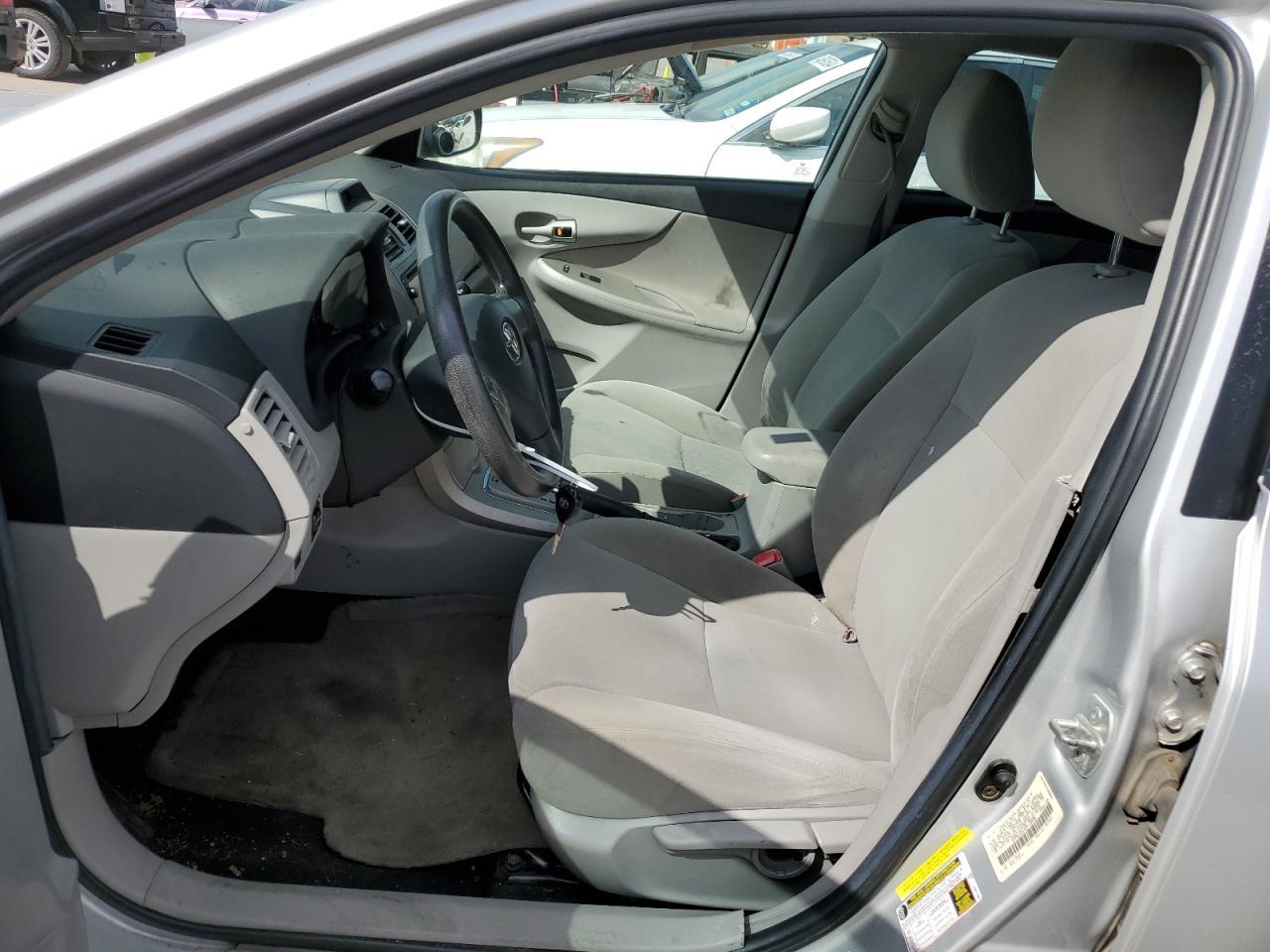 2013 TOYOTA COROLLA BA - Фото 7