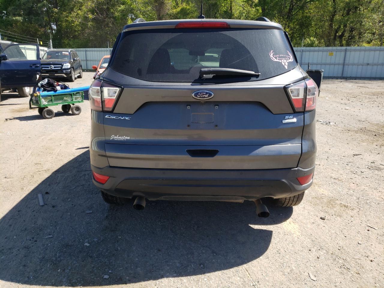 2017 FORD ESCAPE SE - Image 6