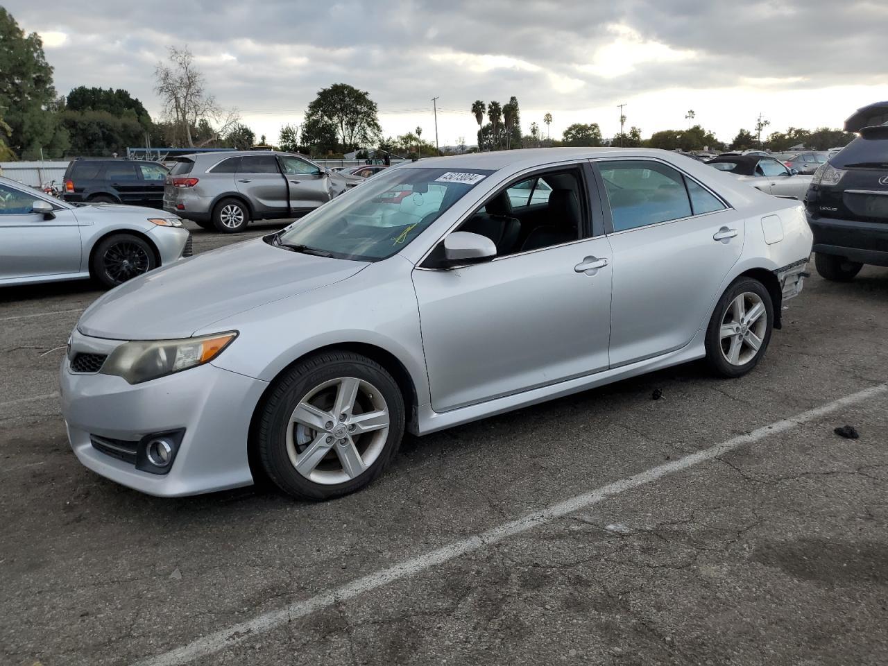 2014 TOYOTA CAMRY L