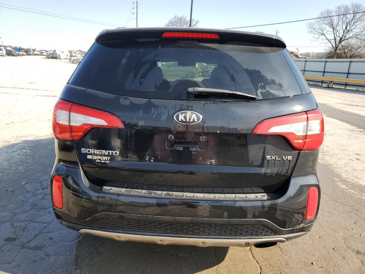 2015 KIA SORENTO SX - Image 6
