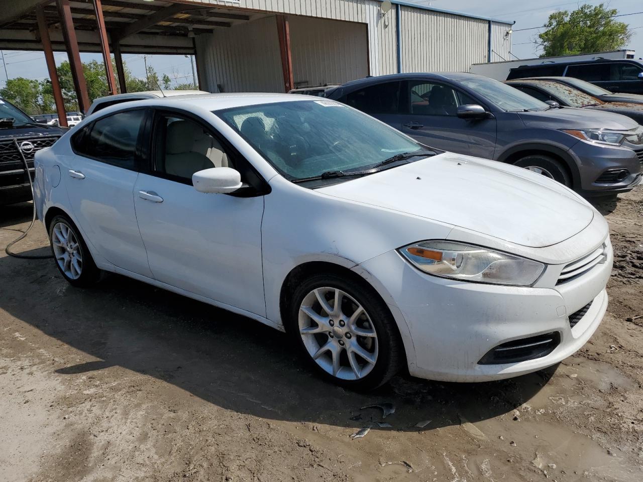 2013 DODGE DART SXT - Image 4
