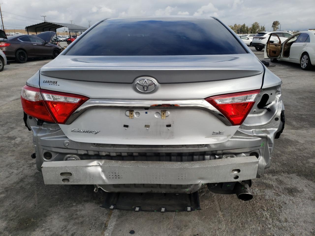2017 TOYOTA CAMRY LE - Image 6