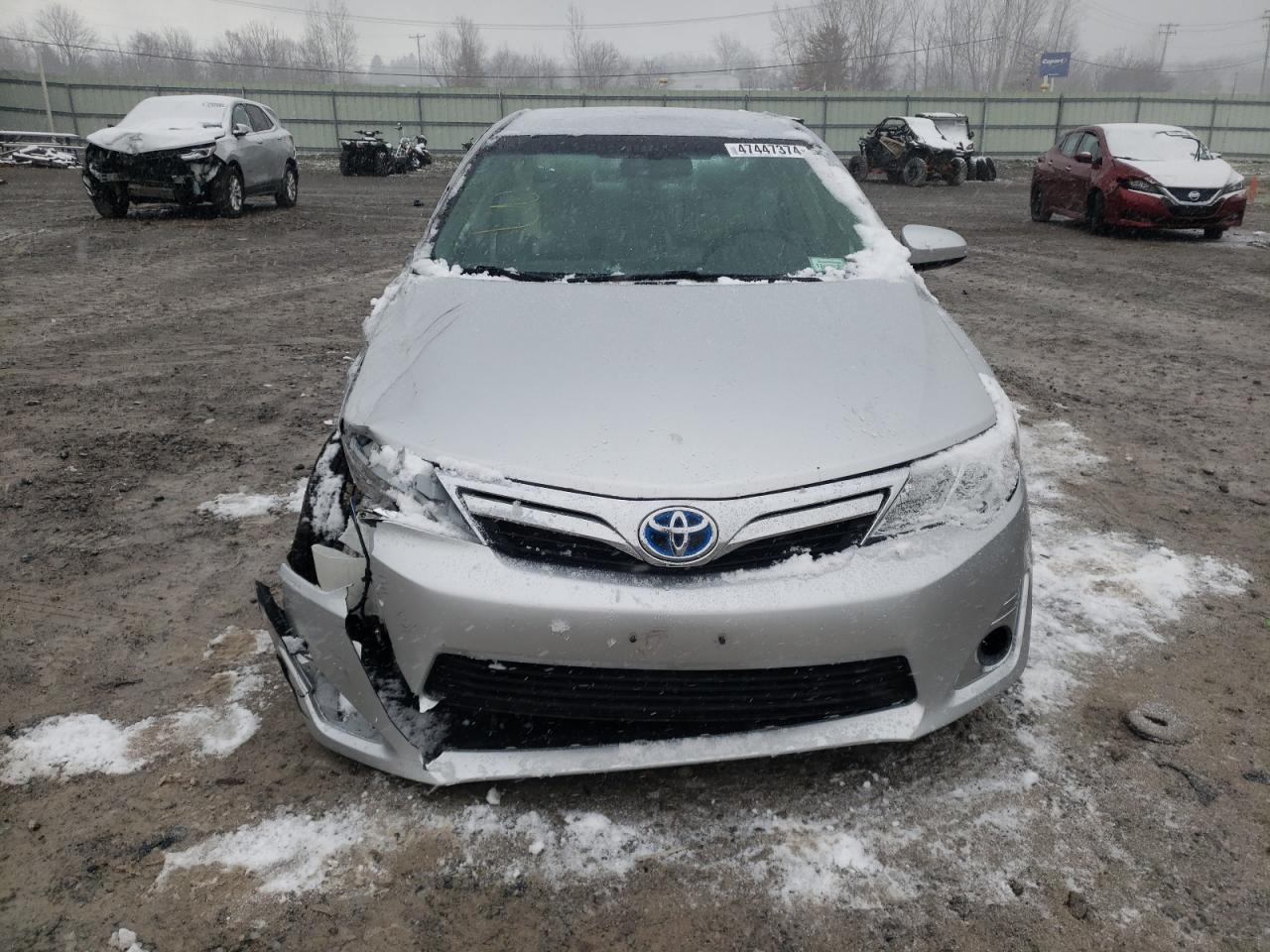 2012 TOYOTA CAMRY HYBR - Фото 5