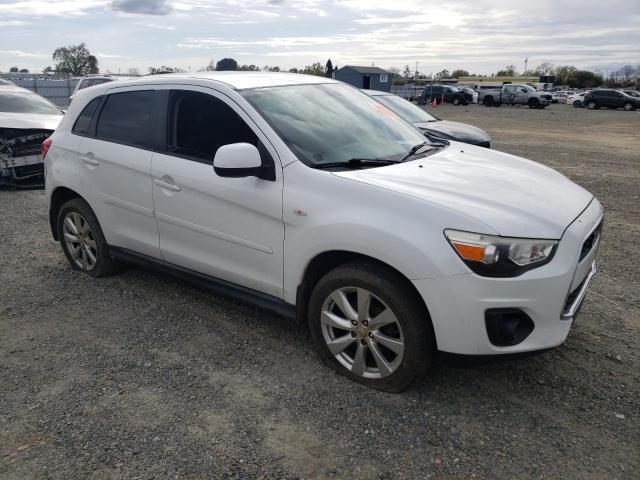 2014 Mitsubishi Outlander Sport Es - Image 4