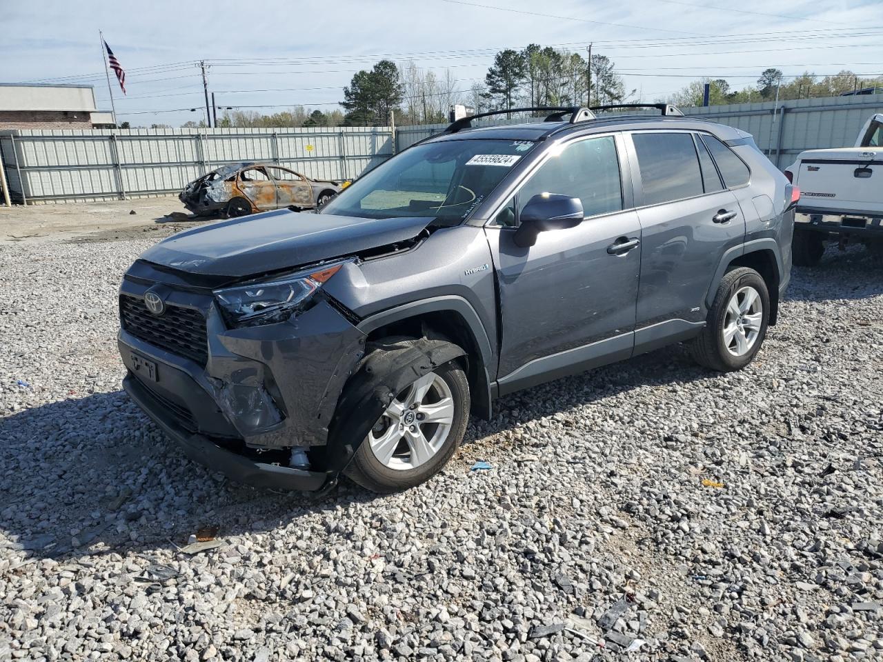 2020 TOYOTA RAV4 XLE car image