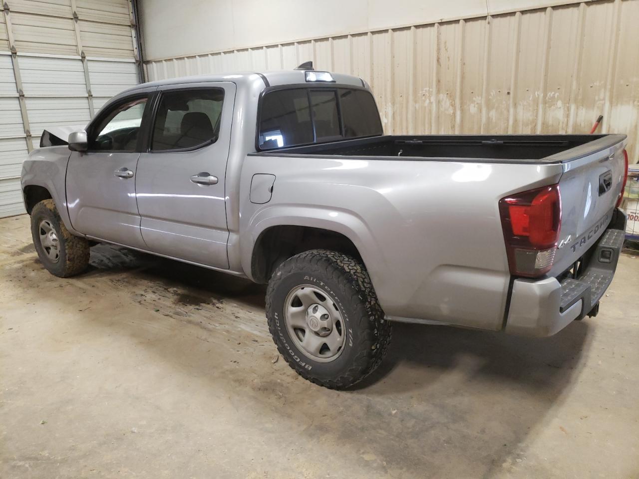 2019 TOYOTA TACOMA DOU - Фото 2