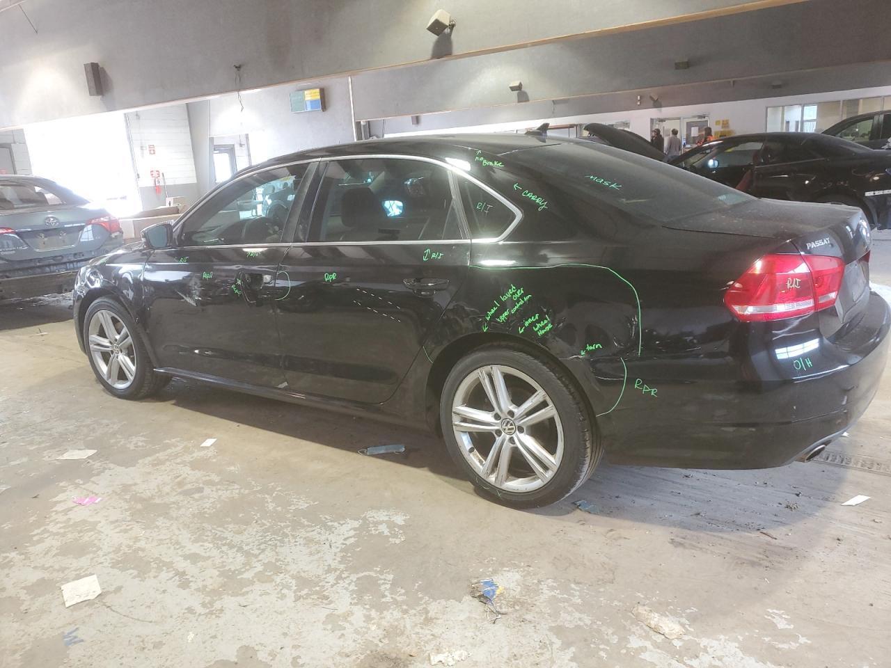 2014 VOLKSWAGEN PASSAT SE - Фото 2