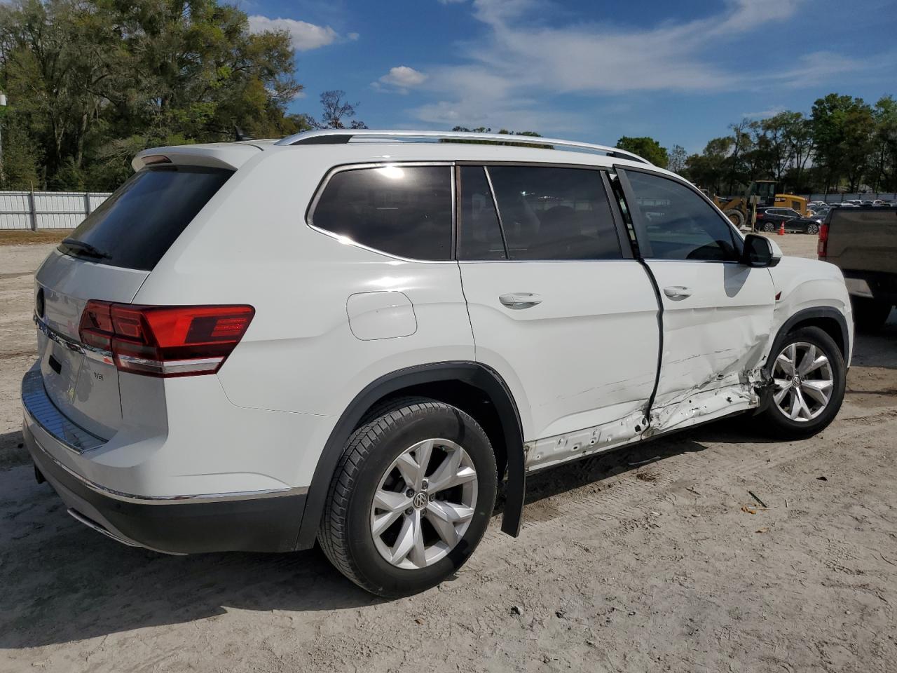 2018 VOLKSWAGEN ATLAS SEL - Фото 3