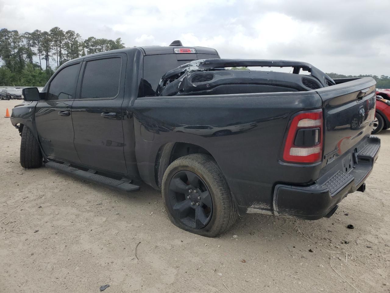 2019 RAM 1500 BIG H - Фото 2