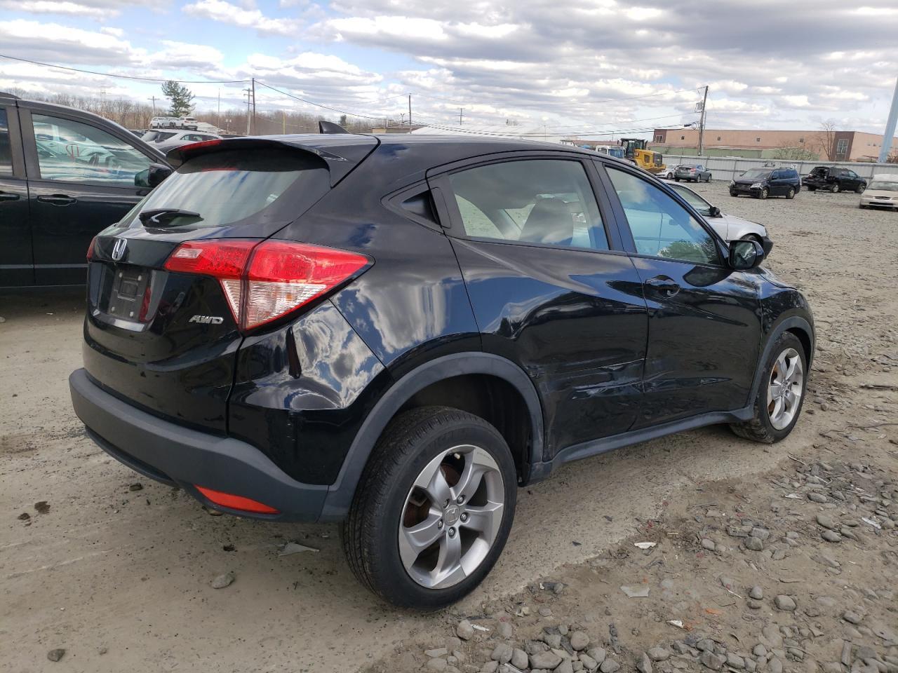2018 HONDA HR-V LX - Image 3