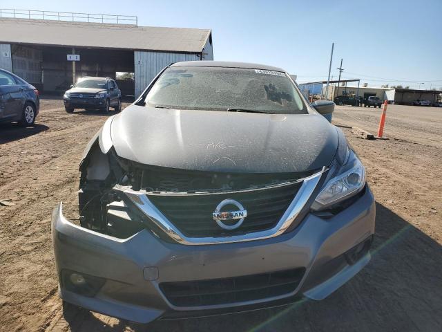 2017 Nissan Altima 2.5 - Image 5