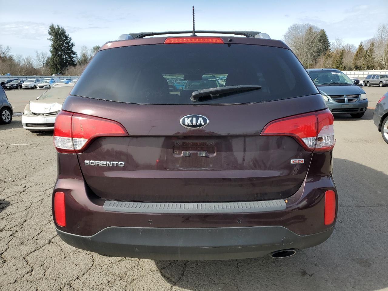 2014 KIA SORENTO LX - Image 6