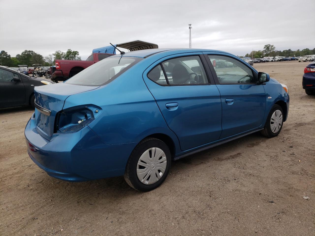 2020 MITSUBISHI MIRAGE G4 - Фото 3