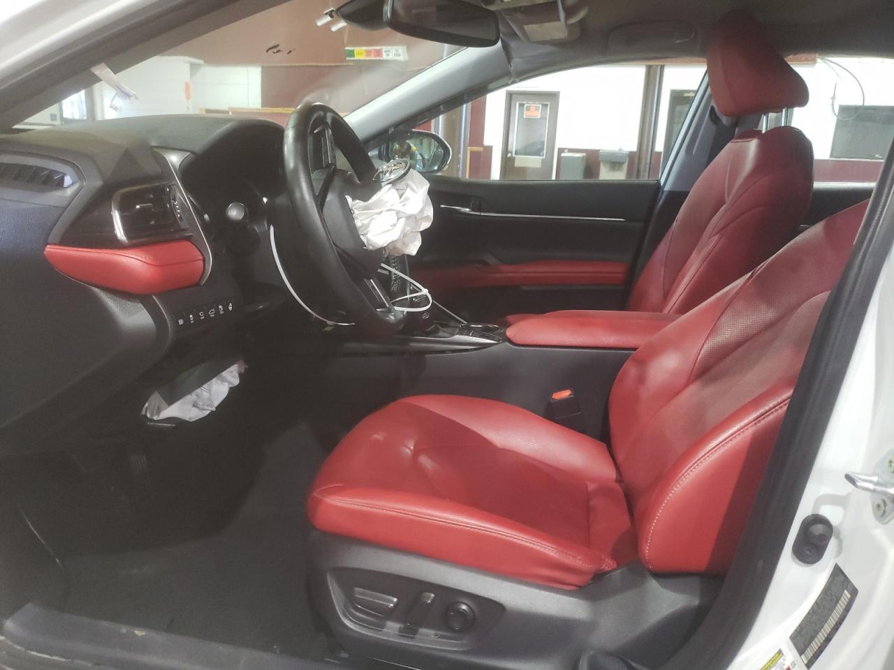 2022 TOYOTA CAMRY XSE - Фото 7