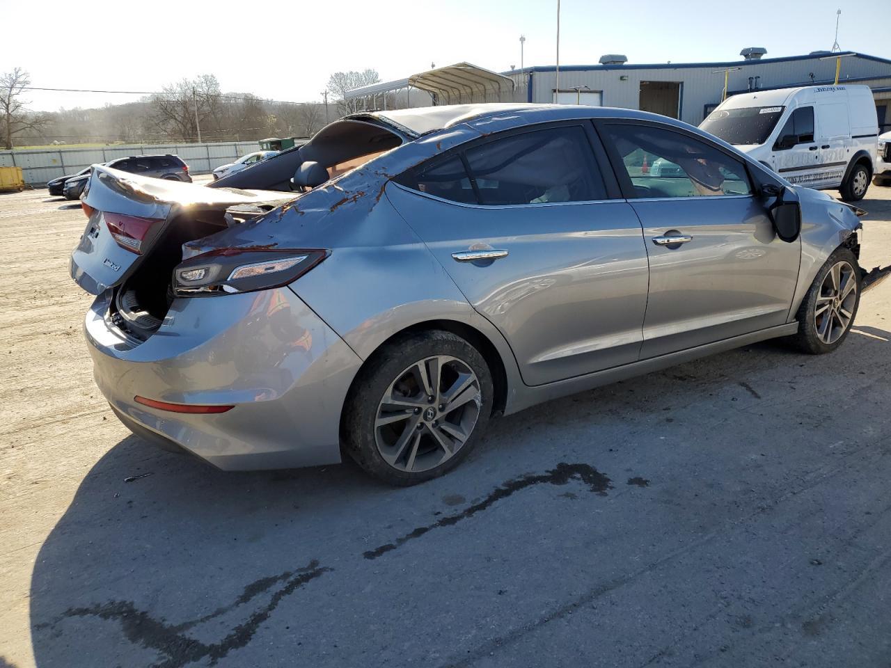 2017 HYUNDAI ELANTRA SE - Фото 3