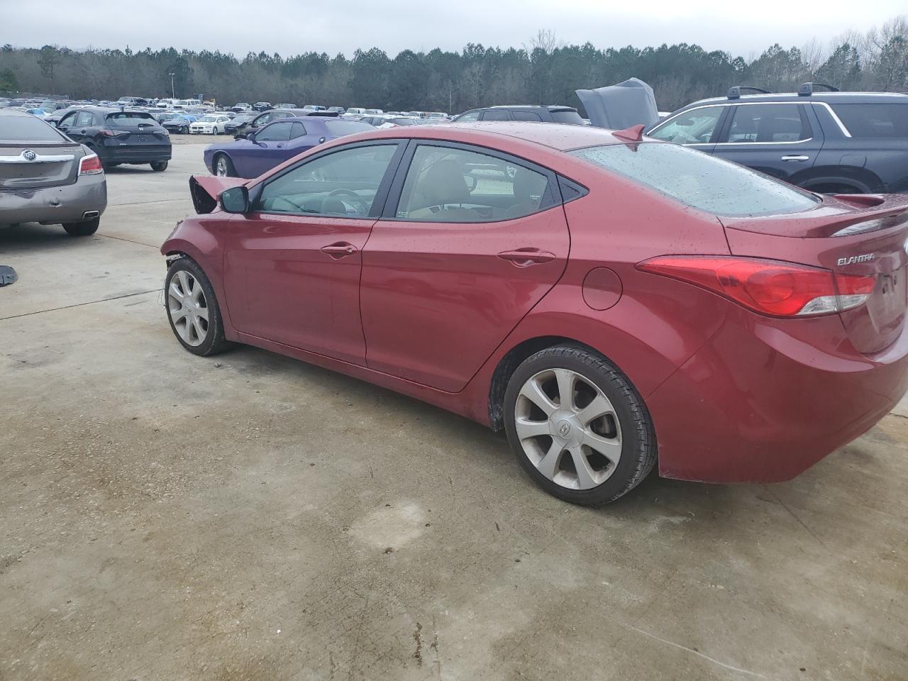 2013 HYUNDAI ELANTRA GL - Image 2