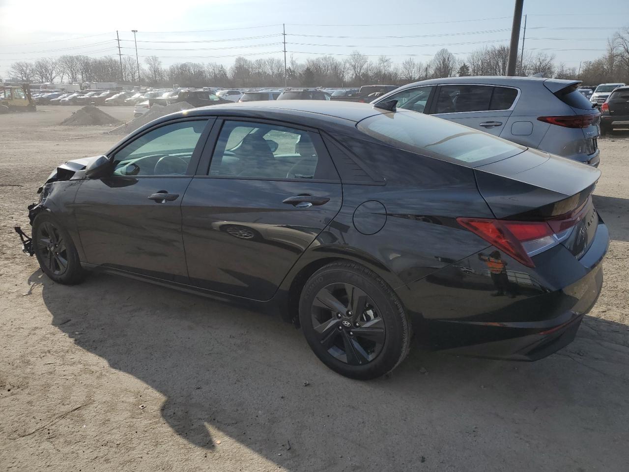 2022 HYUNDAI ELANTRA SE - Фото 2
