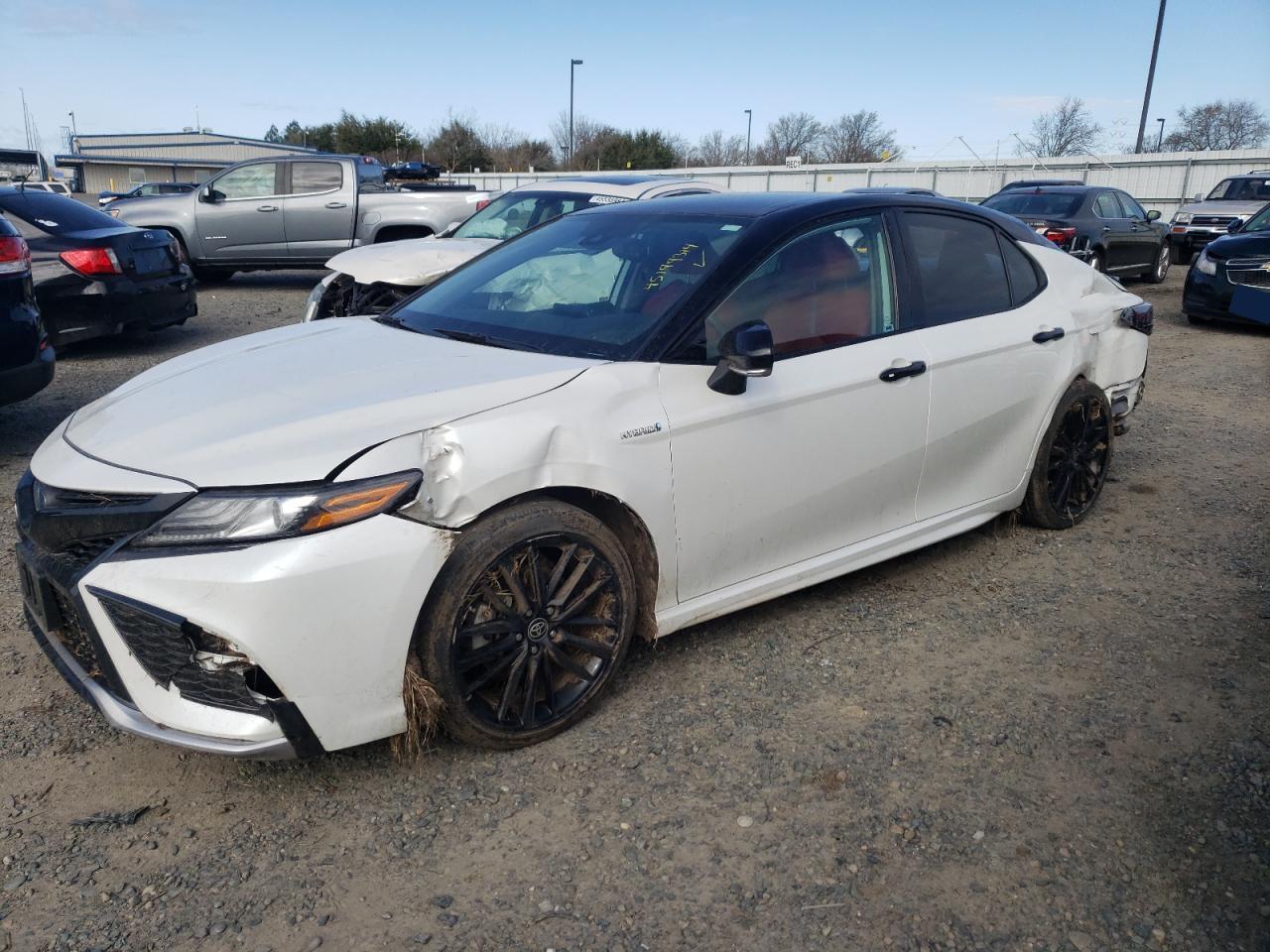 2021 TOYOTA CAMRY XSE car image