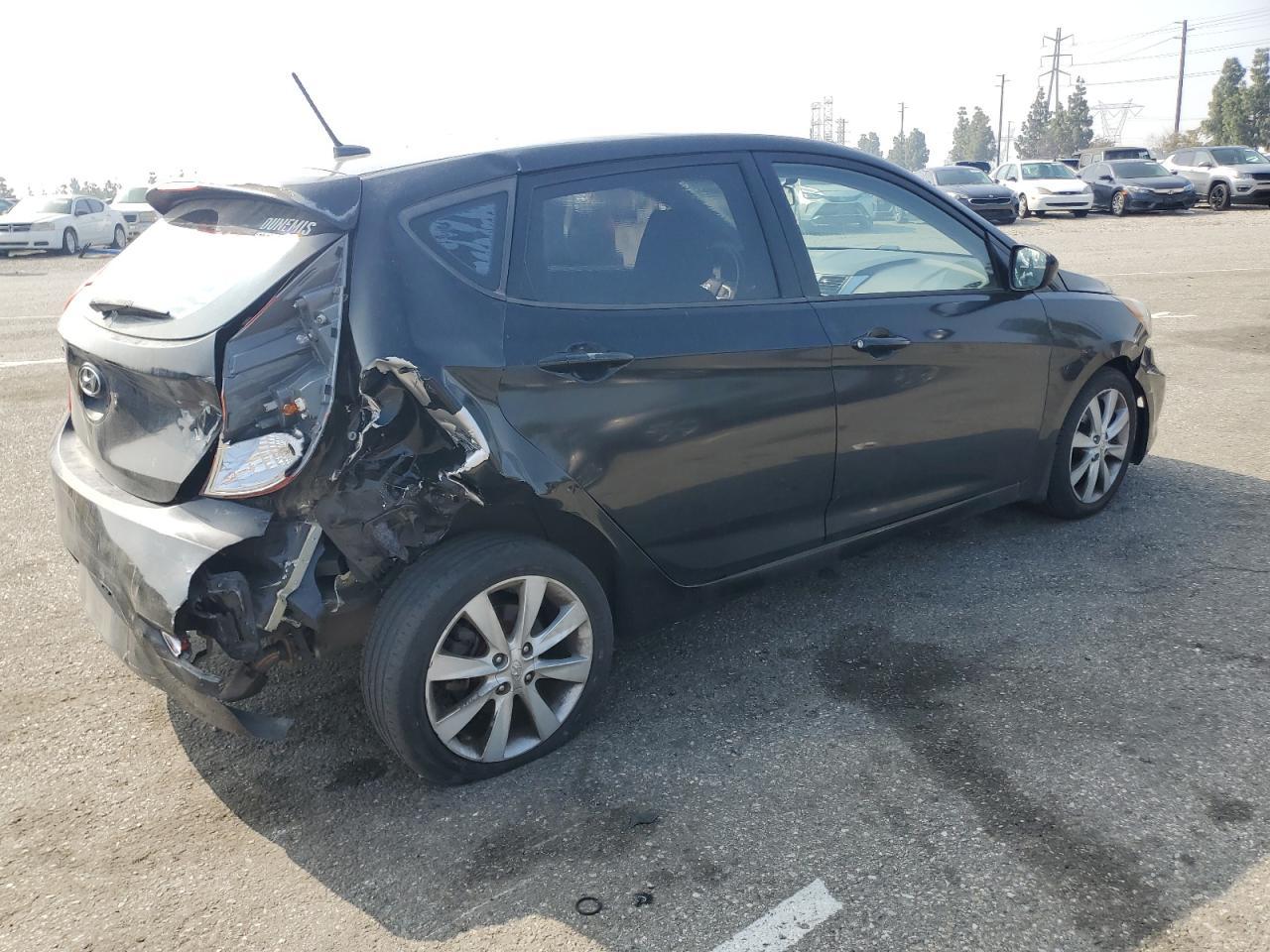 2012 HYUNDAI ACCENT GLS - Фото 3