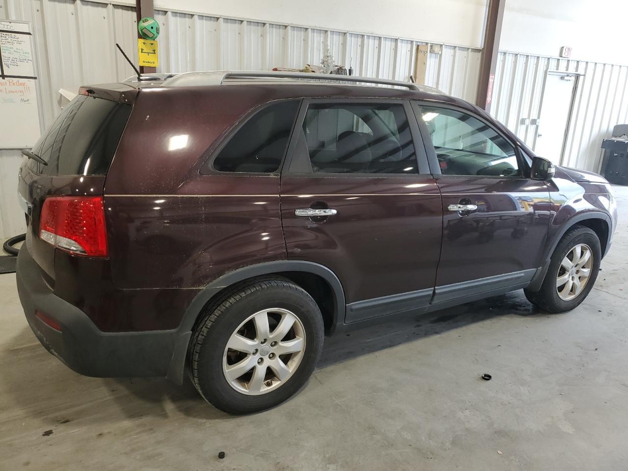 2012 KIA SORENTO BA - Image 3