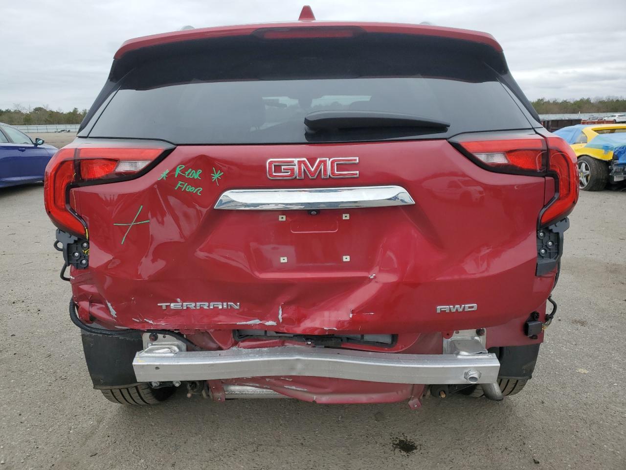 2021 GMC TERRAIN SL - Фото 6