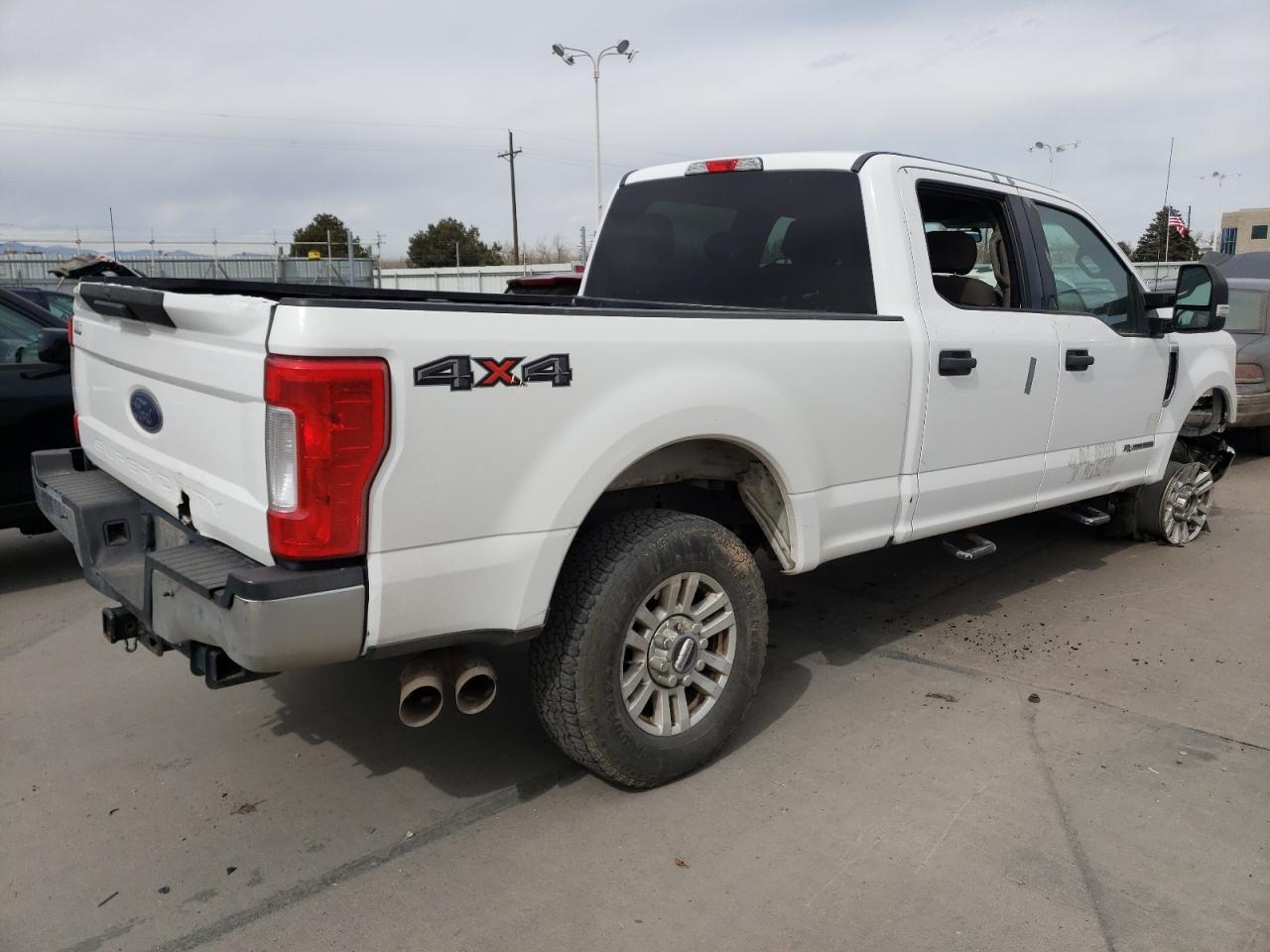 2017 FORD F250 SUPER - Image 3