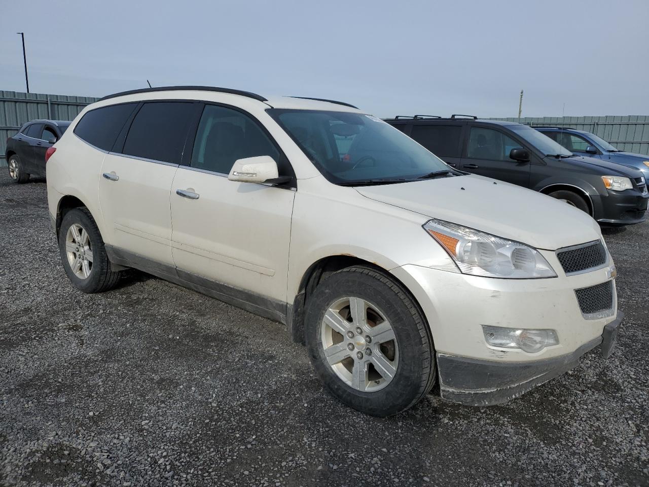 2012 CHEVROLET TRAVERSE L - Image 4