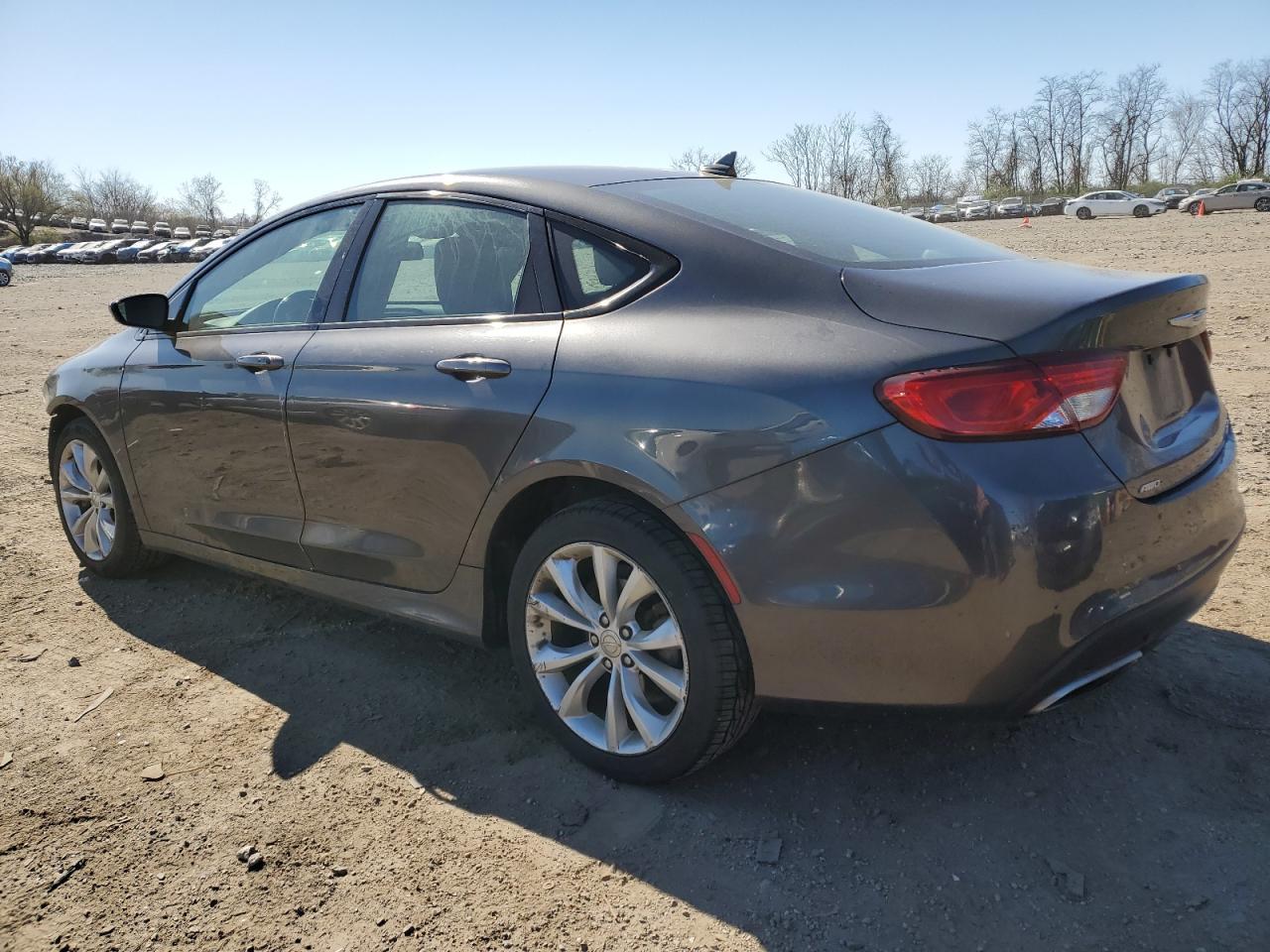 2015 CHRYSLER 200 S - Фото 2