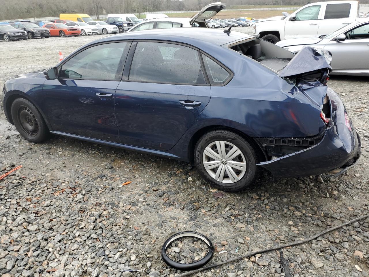 2014 VOLKSWAGEN PASSAT S - Фото 2