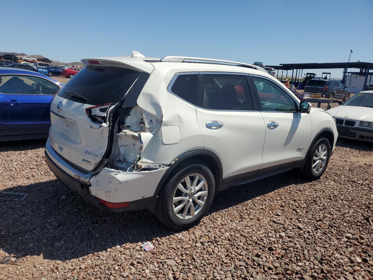2017 NISSAN ROGUE SV H - Image 3