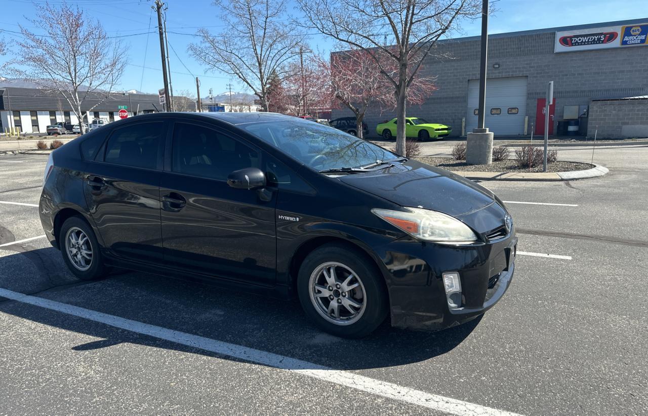 2010 TOYOTA PRIUS car image