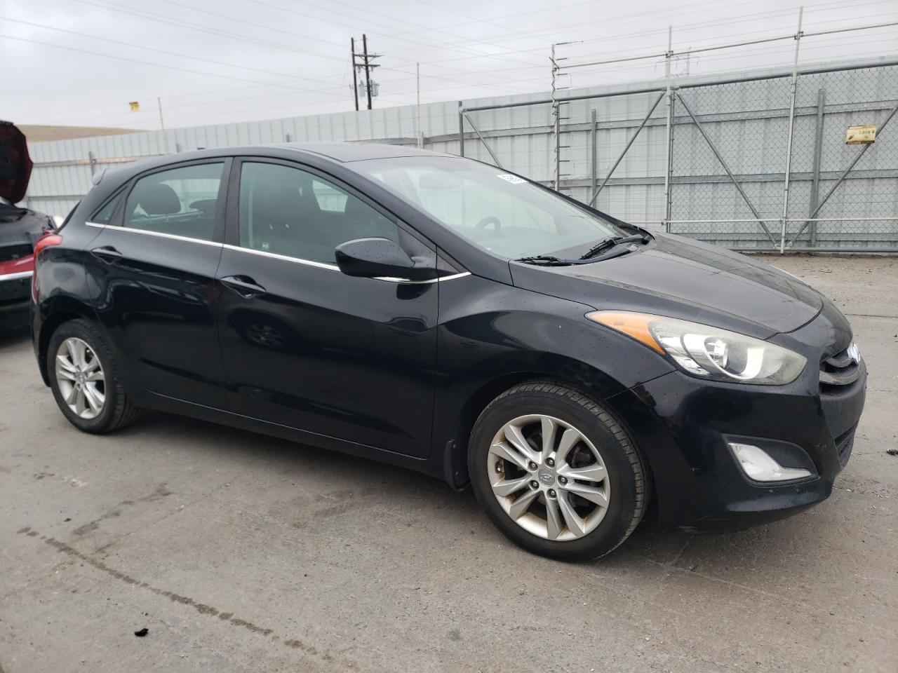 2013 HYUNDAI ELANTRA GT - Image 4