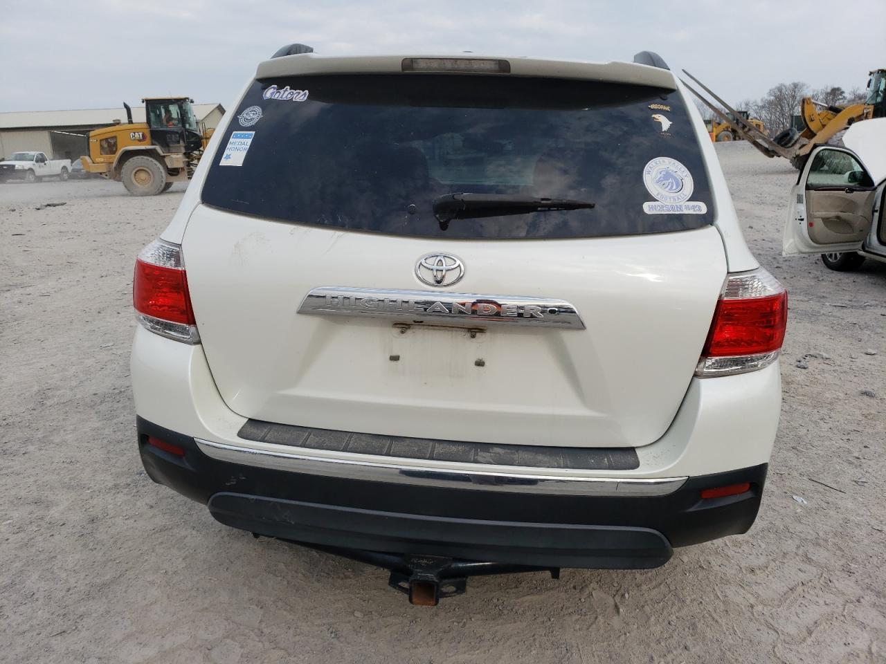 2011 TOYOTA HIGHLANDER - Фото 6