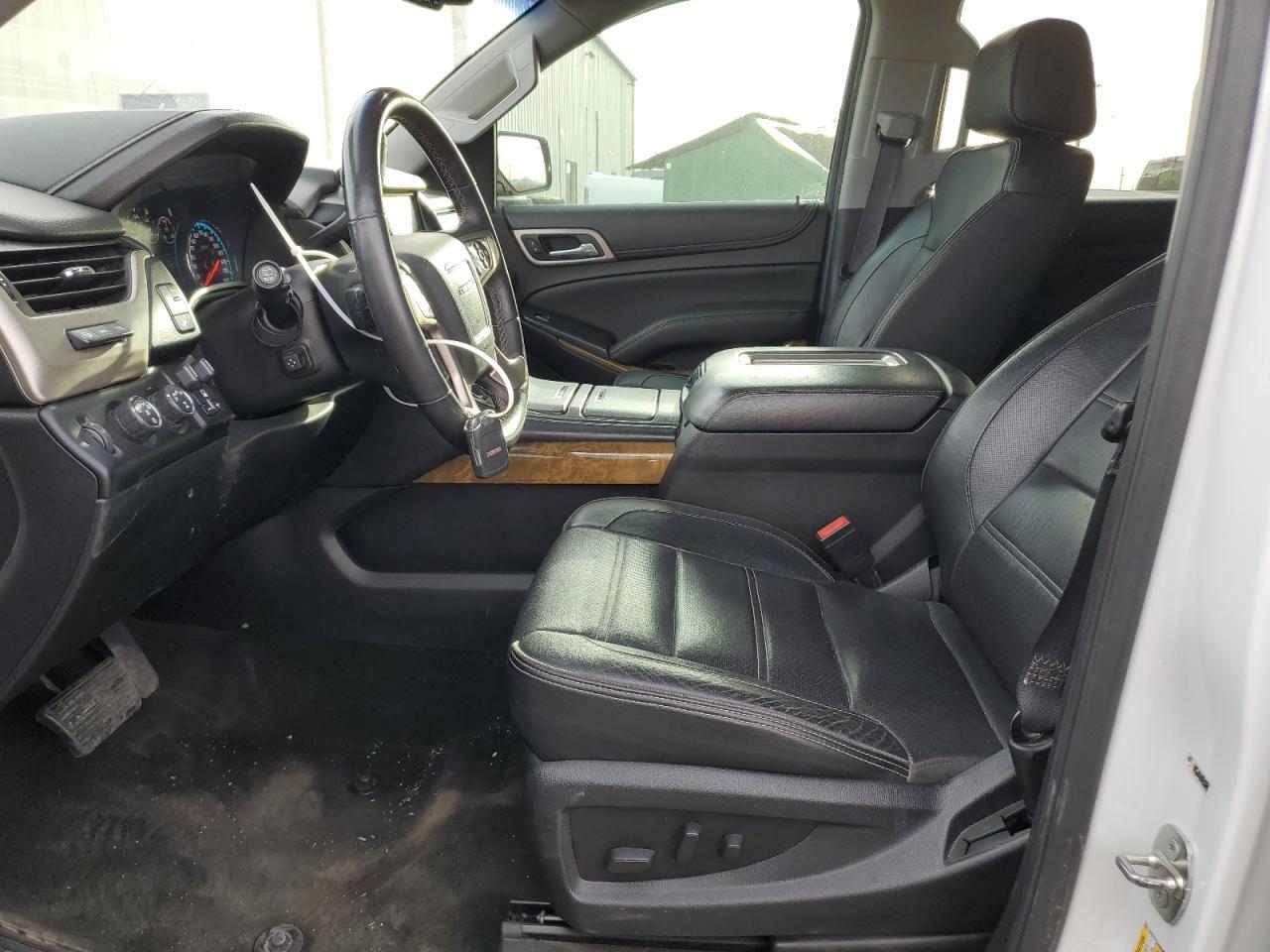 2017 GMC YUKON DENA - Фото 7