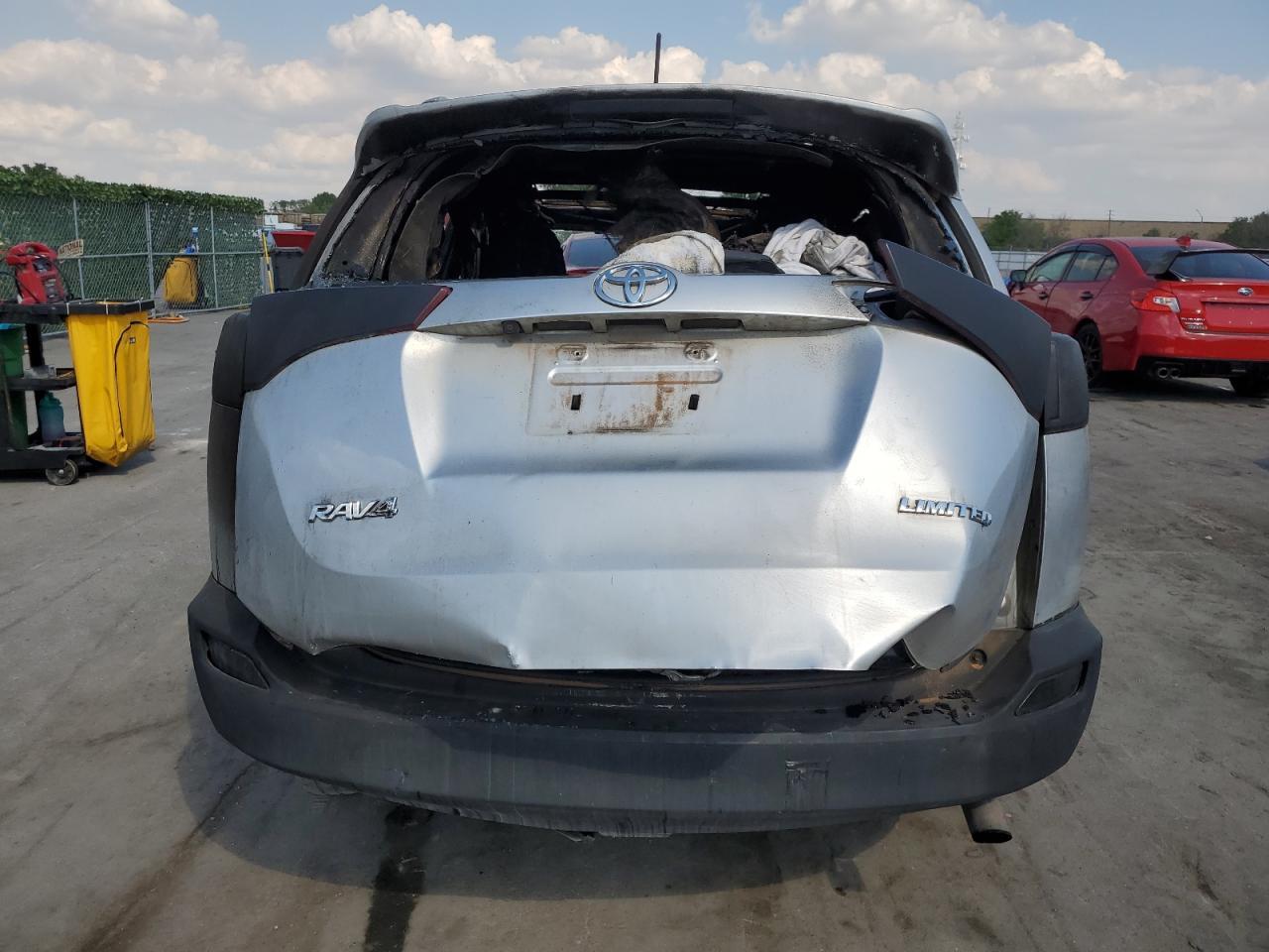 2013 TOYOTA RAV4 LIMIT - Фото 6
