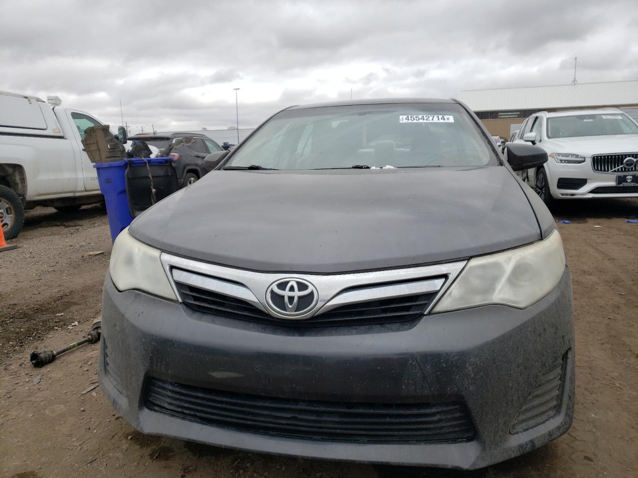 2014 TOYOTA CAMRY L - Image 5