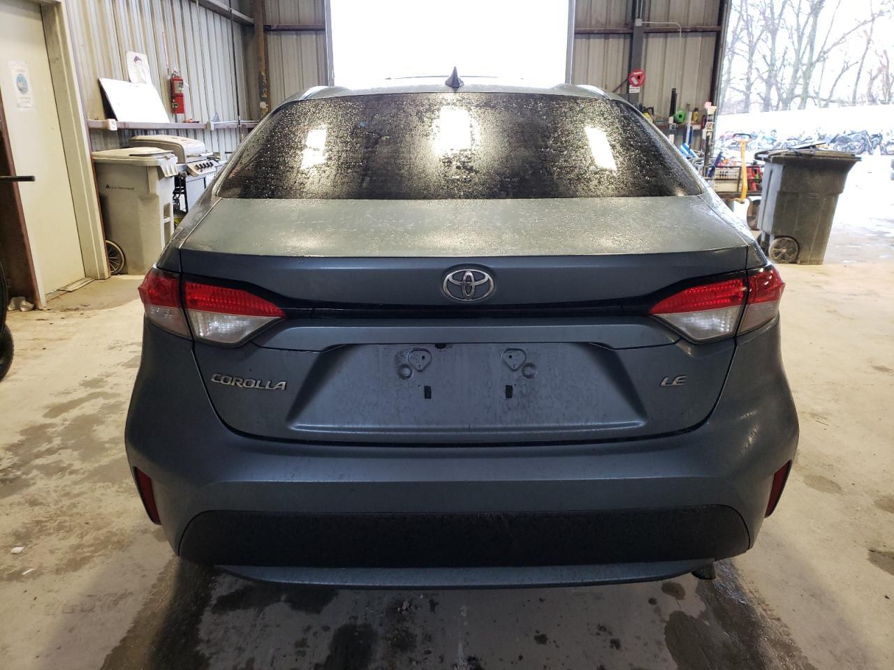 2022 TOYOTA COROLLA LE - Image 6