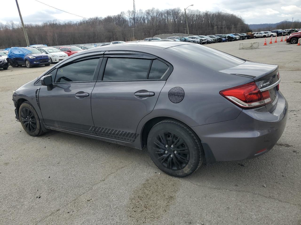 2015 HONDA CIVIC LX - Фото 2