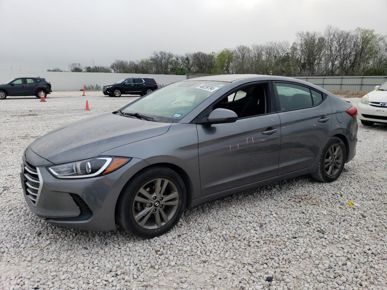 2018 HYUNDAI ELANTRA SE