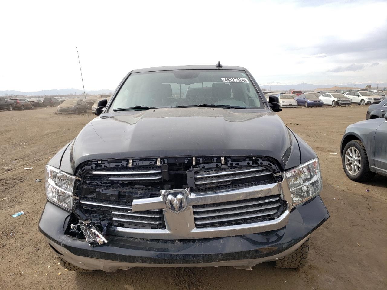 2017 RAM 1500 SLT - Фото 5