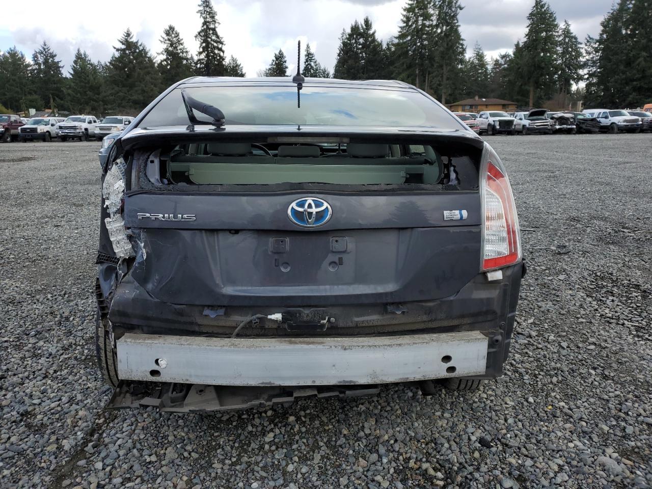 2013 TOYOTA PRIUS - Фото 6