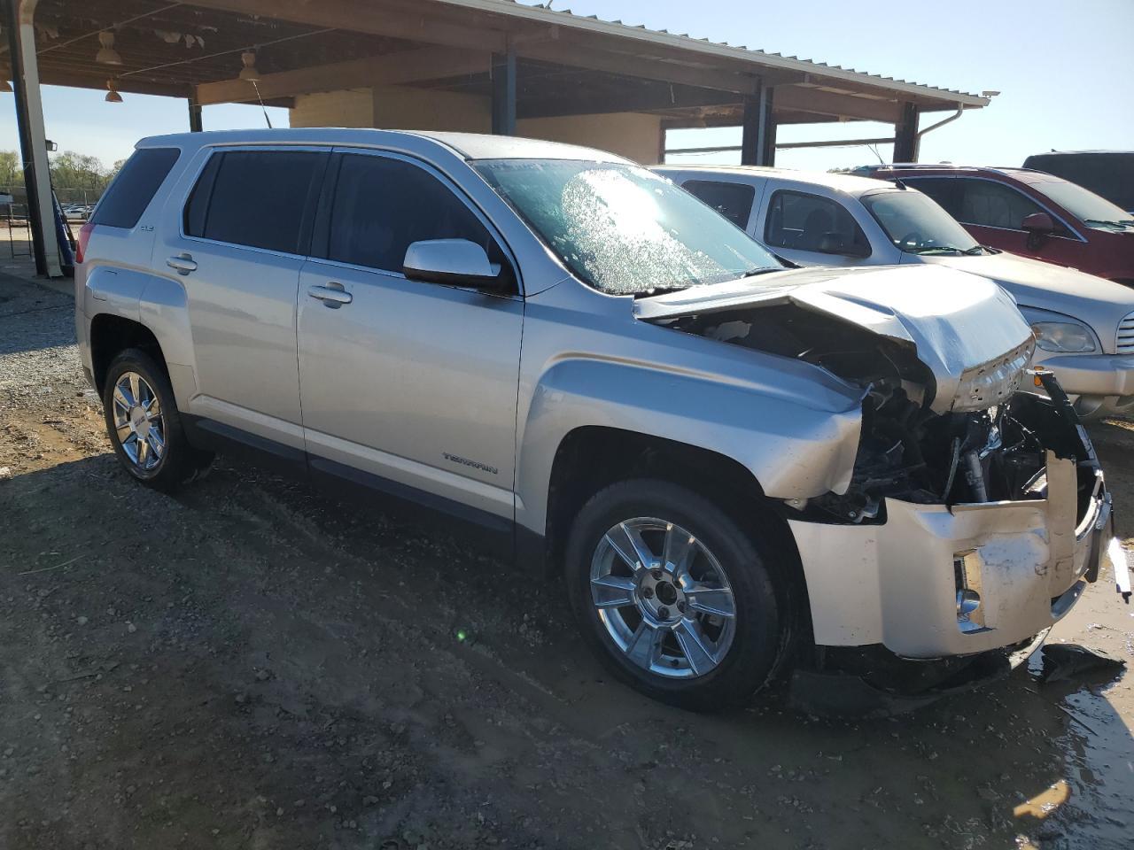 2012 GMC TERRAIN SL - Image 4