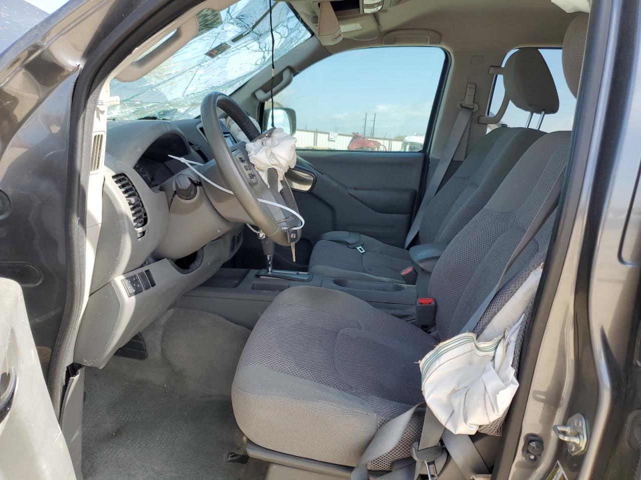 2016 NISSAN FRONTIER S - Фото 7