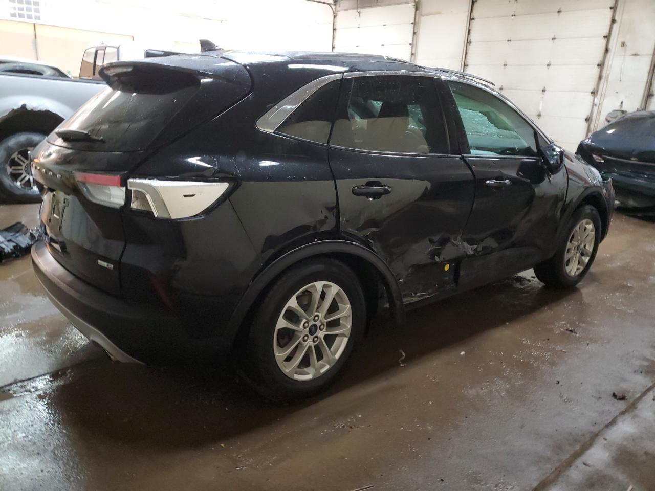 2020 FORD ESCAPE SE - Image 3