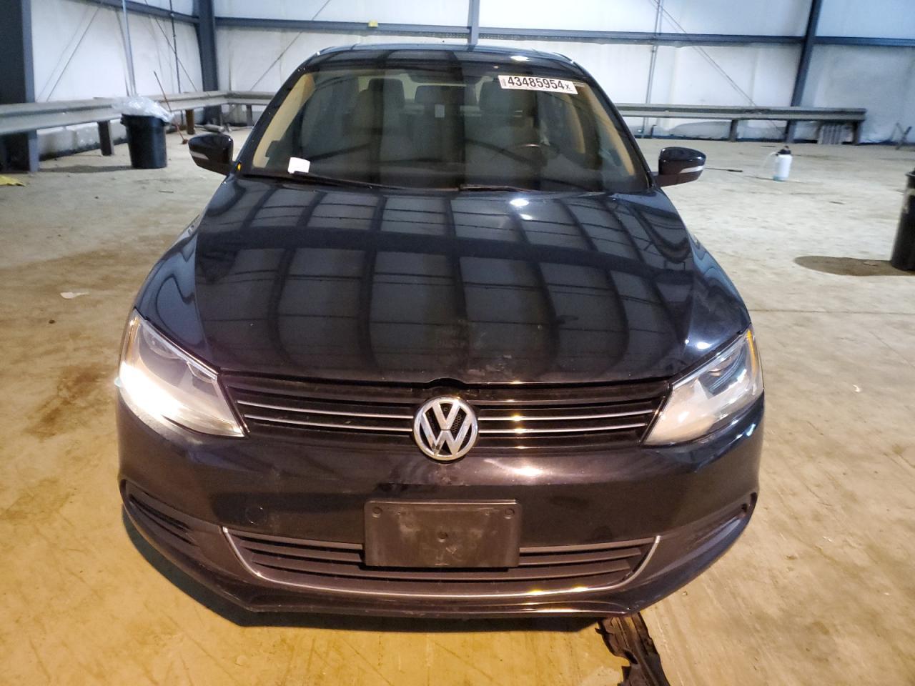 2013 VOLKSWAGEN JETTA TDI - Image 5